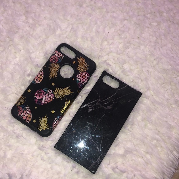 2 iPhone 8 plus phone cases - Picture 1 of 1